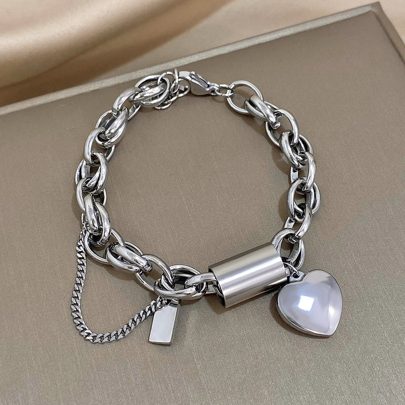 Cozy Chunk Bracelet
